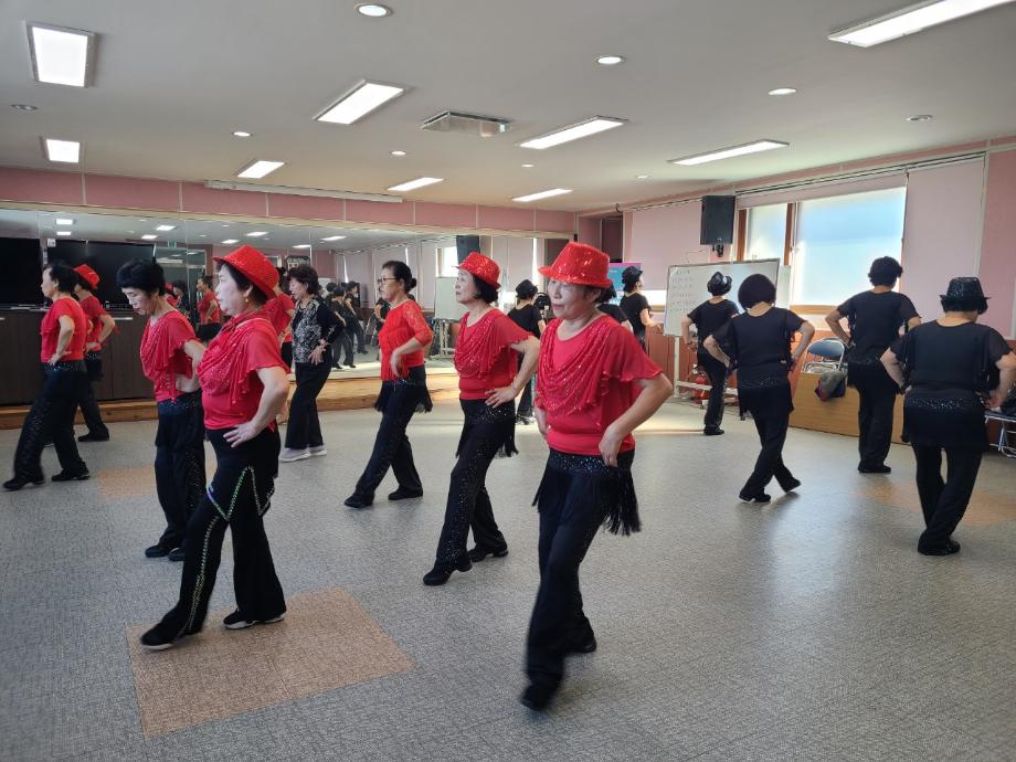 2024년 하반기 탄천면  [라인댄스] 이미지